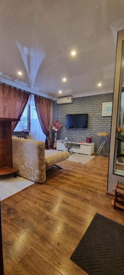 Apartment Voznesenska 25 Dnipro Esterno foto